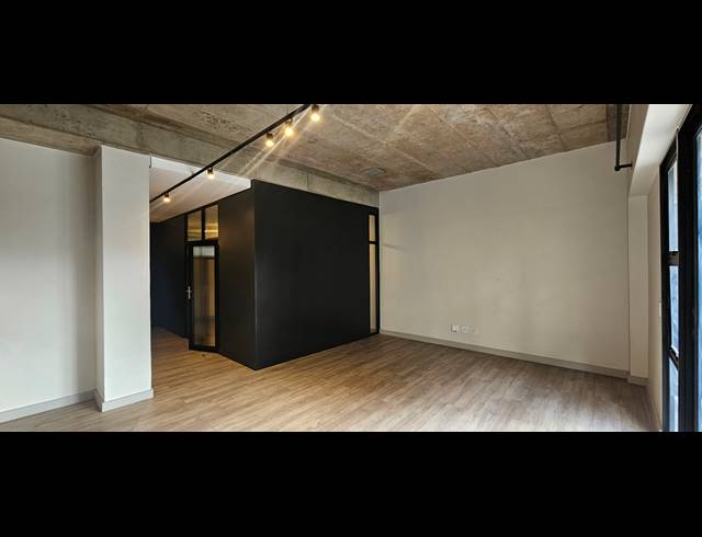 1 BEDROOM APARTMENT FOR SALE IN SANDOWN